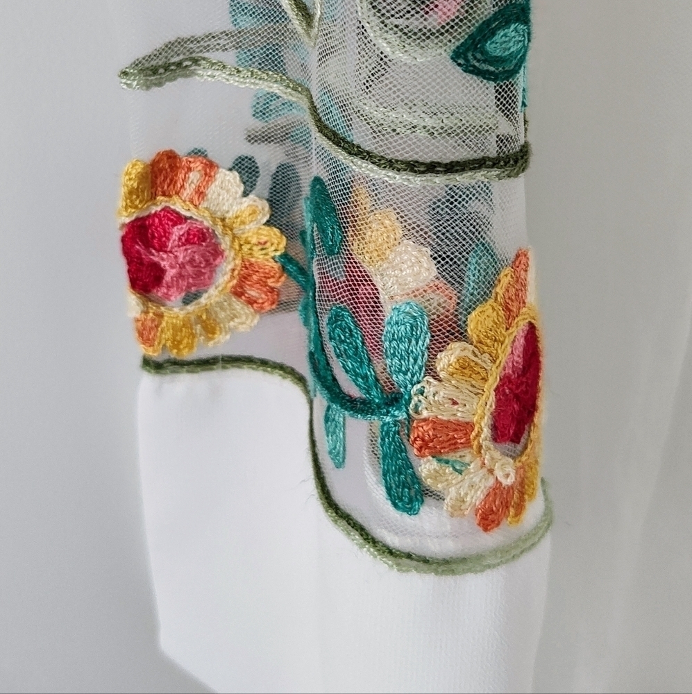 TRIBE Sheer Embroidered Floral Chiffon Kimono White Size One Size - Picture 4 of 5